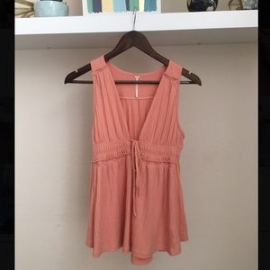 Free People peach top
